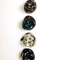 プリーツ加工水玉柄スカーフ 2021AW売れ筋トレンド新作 薄手細幅