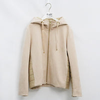 フード、ファースナ付きスエード調X中綿切り替えジャンパ