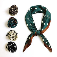 プリーツ加工水玉柄スカーフ 2021AW売れ筋トレンド新作 薄手細幅