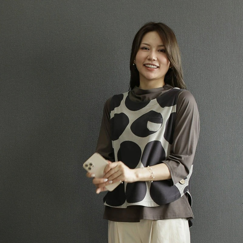 【春夏物】レディースベストショート丈大きめドット柄可愛い人気グレーブラックおしゃれおすすめ母の日プレゼント送料無料